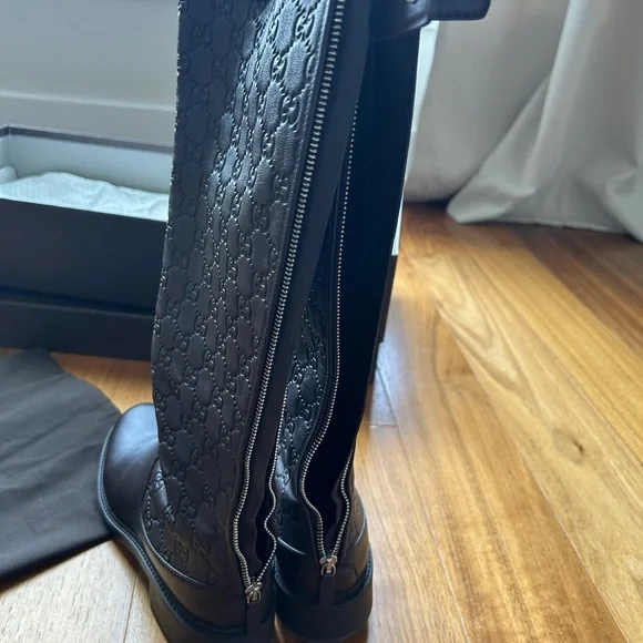 GUCCI LEATHER BOOTS - Picture 11 of 16